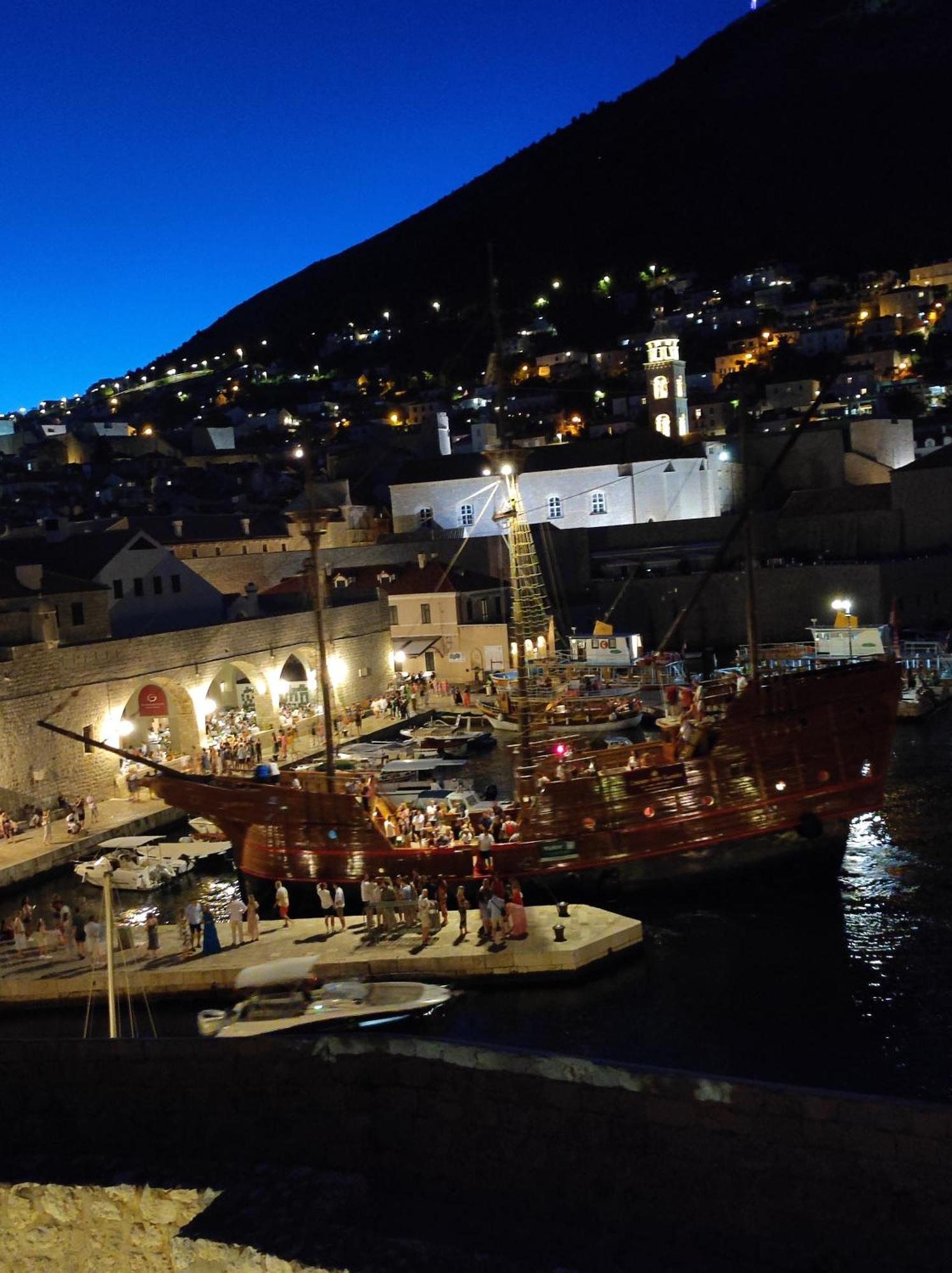 Brand New Apartment With Old Port View- Mala Vrata Dubrovnik Exteriör bild